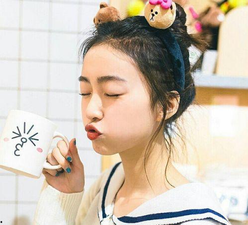 网红吃瓜聊天背景图女,揭秘网络红人的社交圈秘密