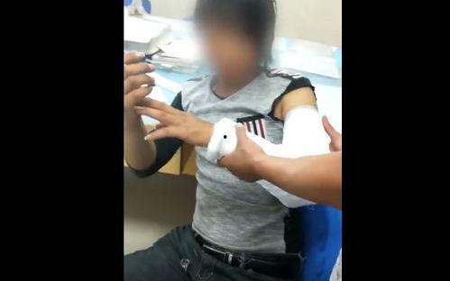 男网红摄影吃瓜,揭秘男网红的摄影美食之旅